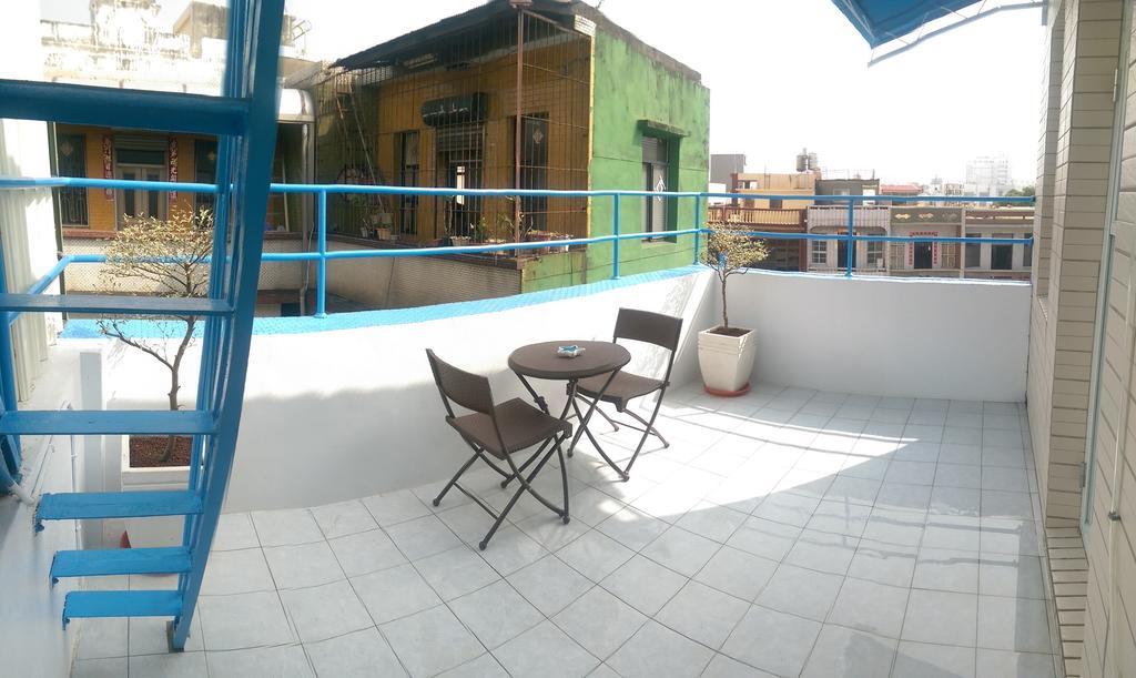 Simple Travel Hostel Donggang Exterior photo