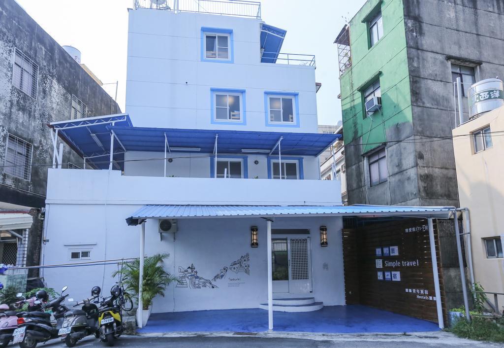 Simple Travel Hostel Donggang Exterior photo